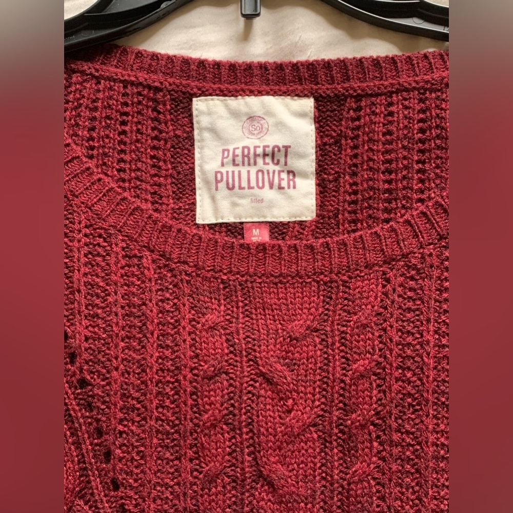 SO Women's Red Sweater - Picture 3 of 6